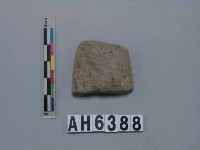 藏品(磨製石斧)的圖片